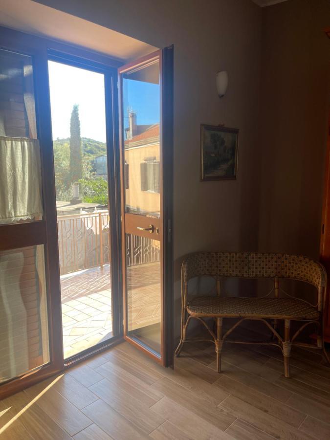 קאסרטה B&B A Casa Di Maybe מראה חיצוני תמונה
